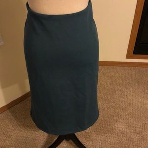 Green bodycon skirt